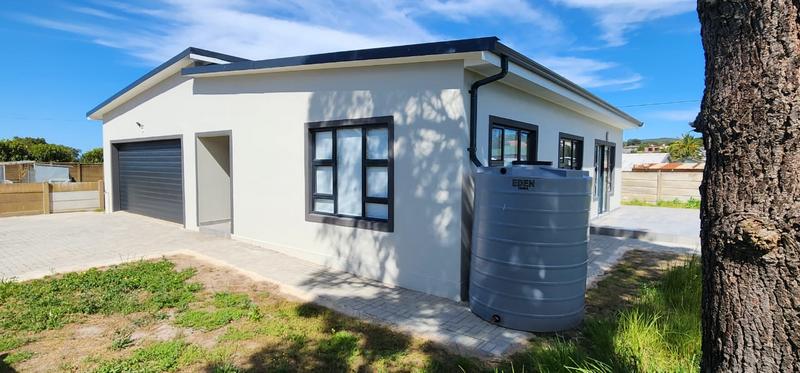 3 Bedroom Property for Sale in Albertinia Western Cape